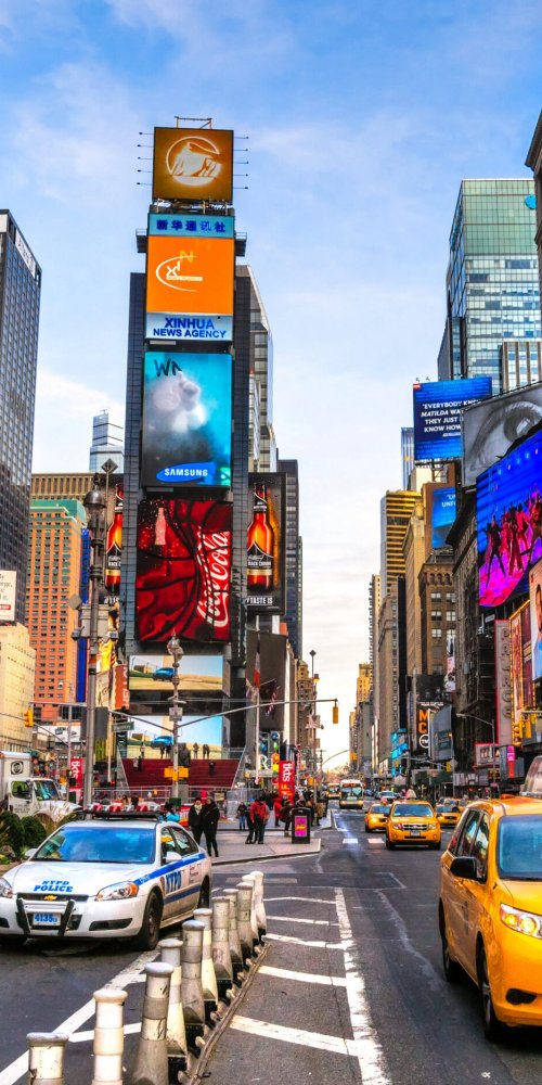 Exploring New York by bike or boat