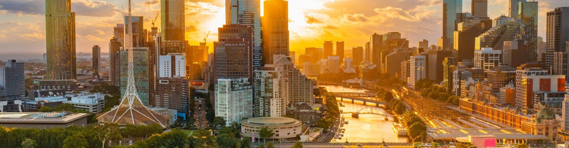 Sunset over Melbourne, VI, AU coastline