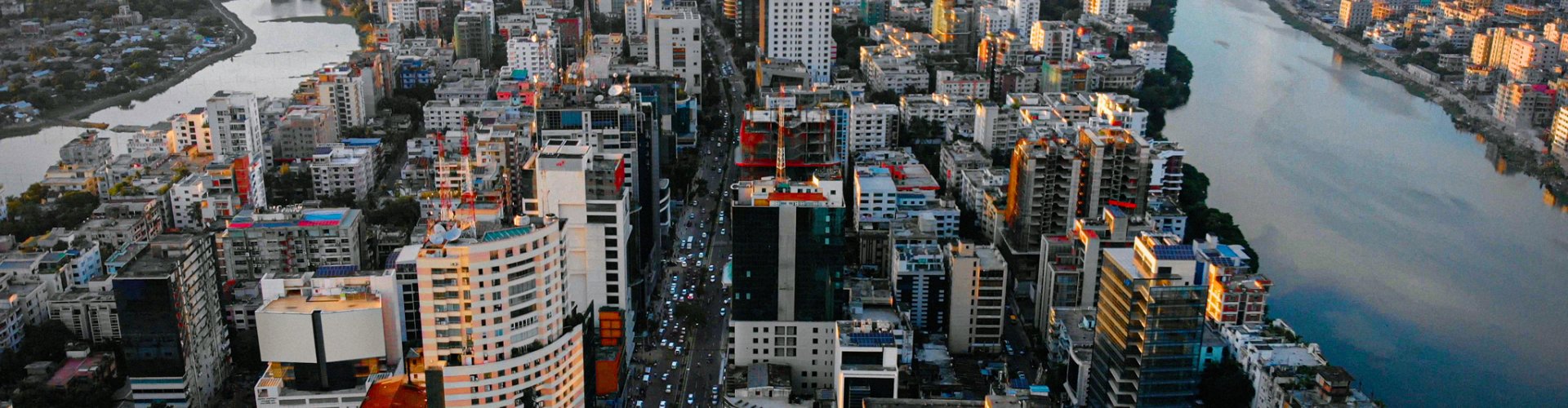 Street scene in Dhaka, Bangladesh