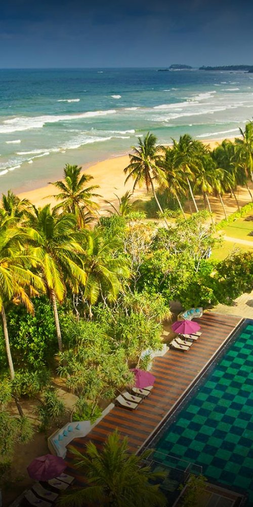 Bentota, LK bicycle and river