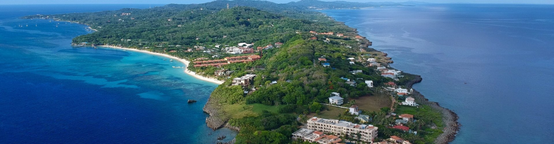 Walking tour in Roatán, HN