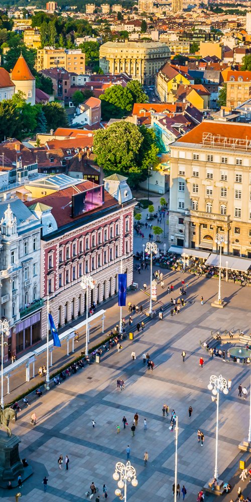 Zagreb bike rental and tram