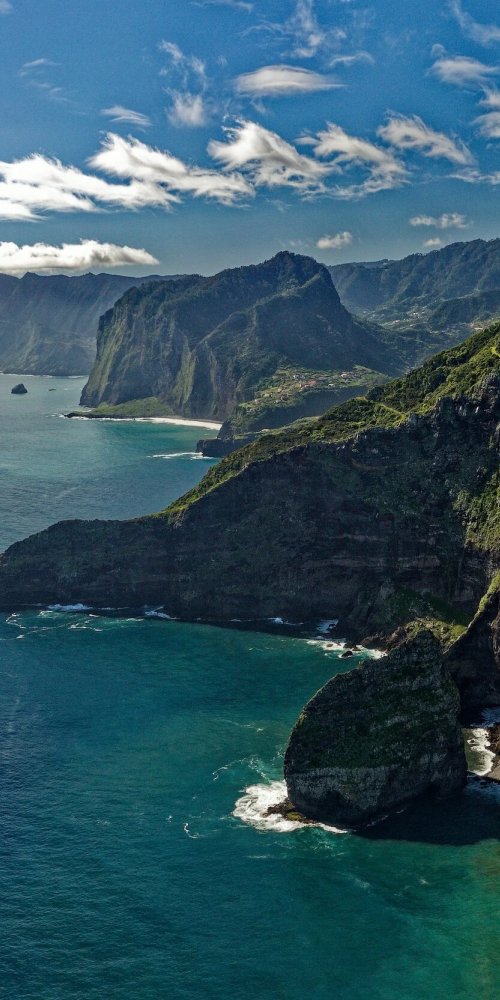 Bicycle and bus options in Madeirã