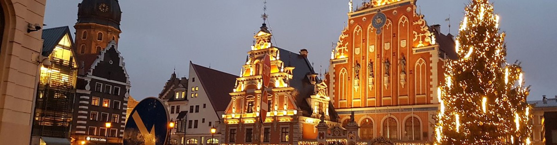 Evening view of Rīga, LV skyline