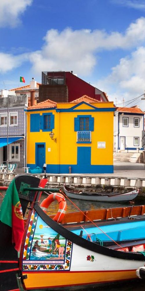 Canal view in Aveiro, PT